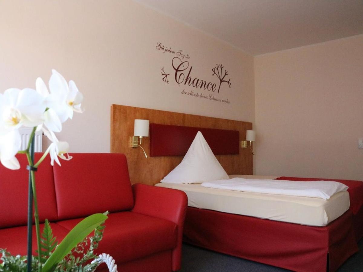 Hotel Häfner Bad Schonborn Exteriör bild