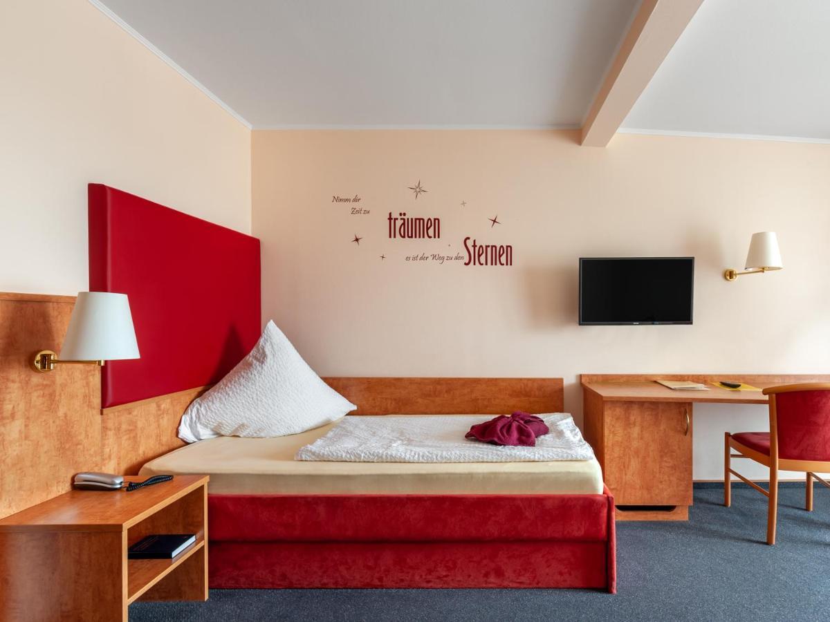 Hotel Häfner Bad Schonborn Exteriör bild